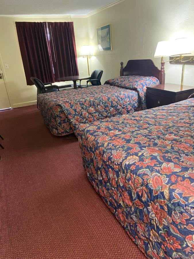 Corbin Inn Extérieur photo