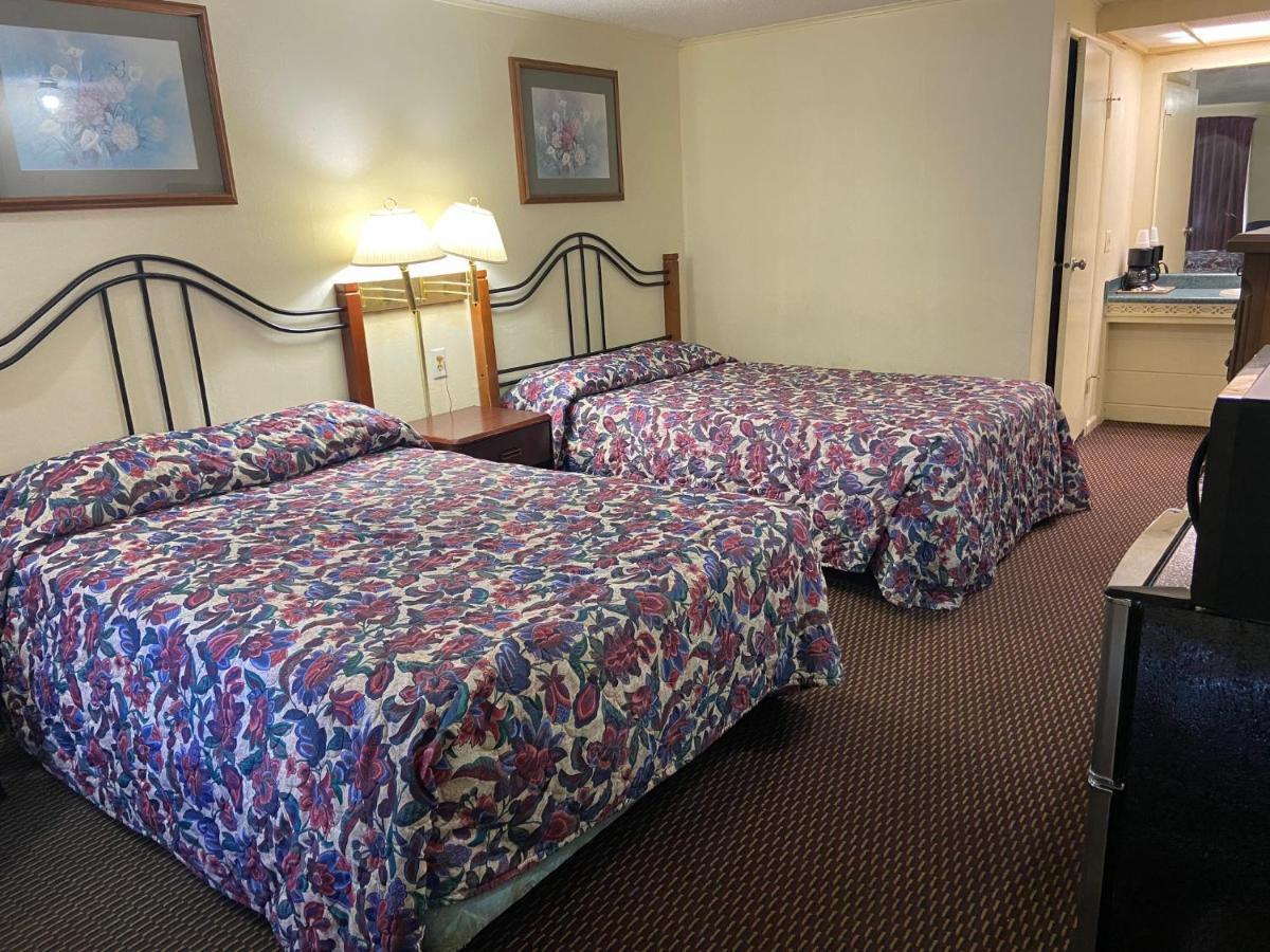 Corbin Inn Extérieur photo
