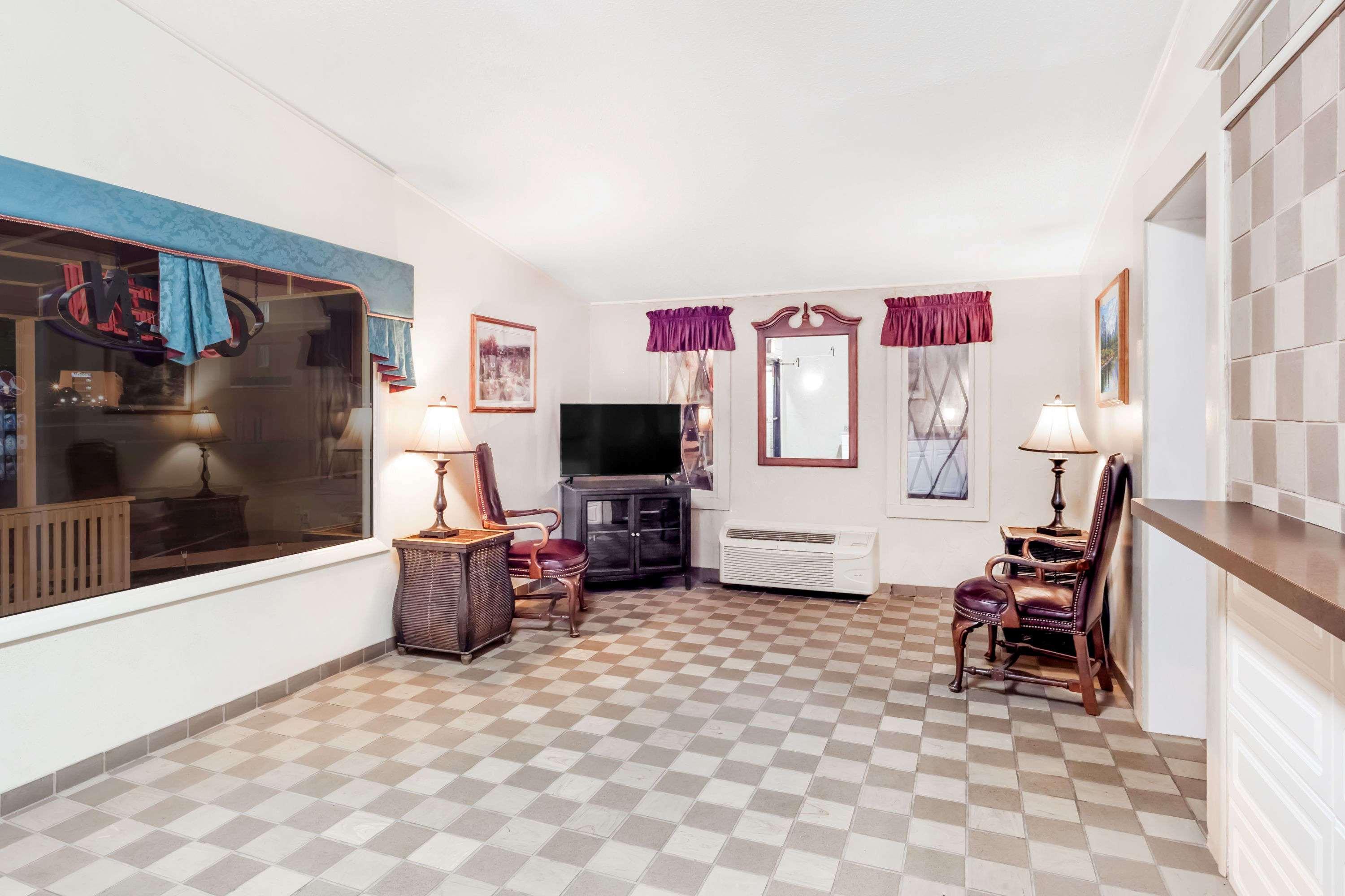 Corbin Inn Extérieur photo